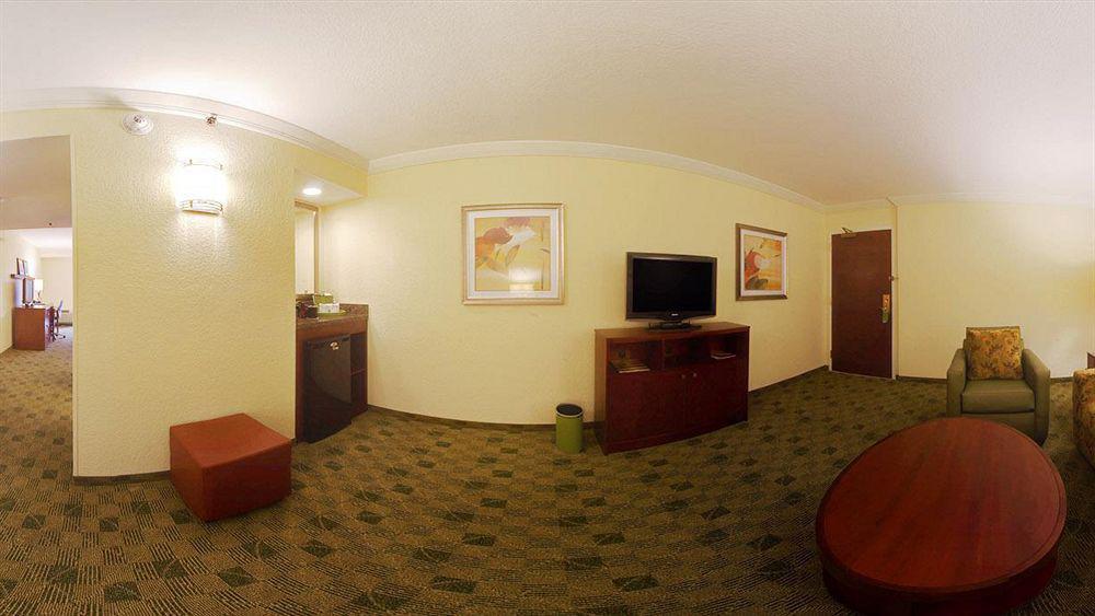 Courtyard By Marriott Bradenton Sarasota/Riverfront Zewnętrze zdjęcie