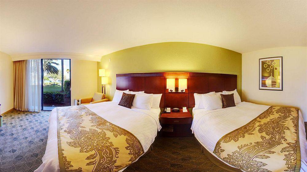 Courtyard By Marriott Bradenton Sarasota/Riverfront Zewnętrze zdjęcie